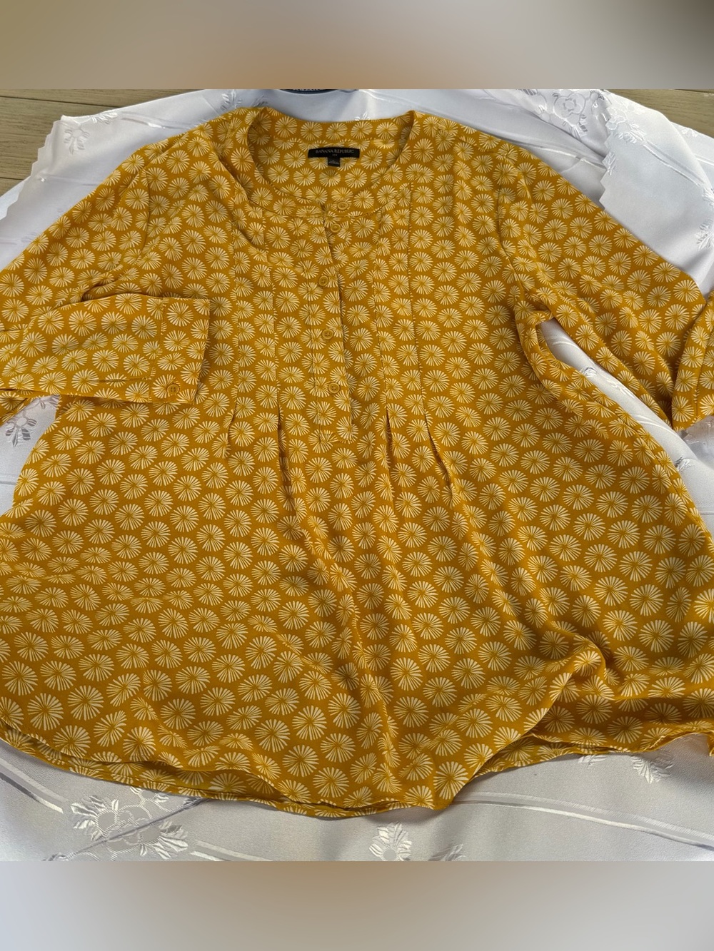 Banana Republic Mustard Floral Print Blouse Size Large